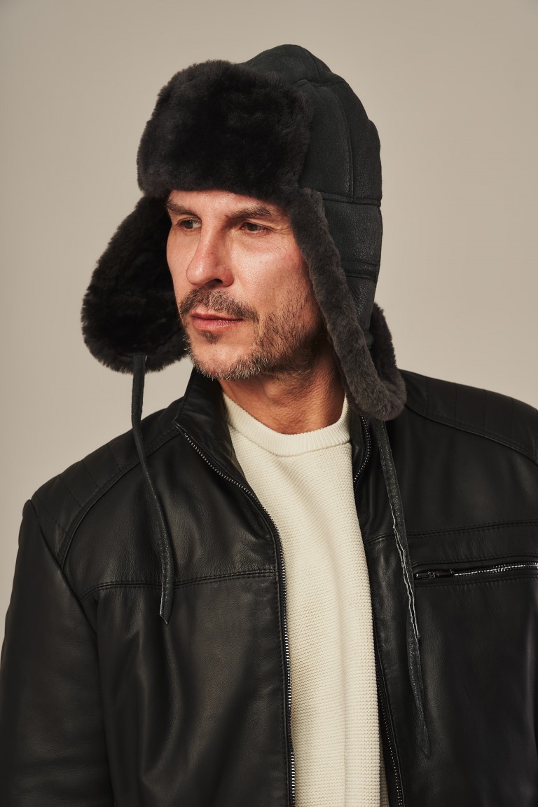 Czapka skórzana C-13